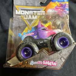 Monster Jam!!! Sparkle Smash Earth Shaker ! 