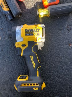 DeWalt XR brushless 20V Max impact driver