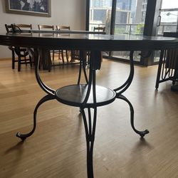 Free Table