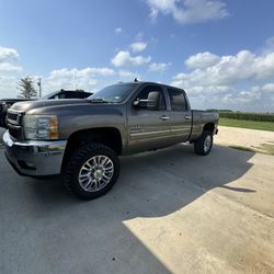 2012 Chevy Duramax 2500hd 