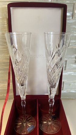 Champagne Flutes / Glasses