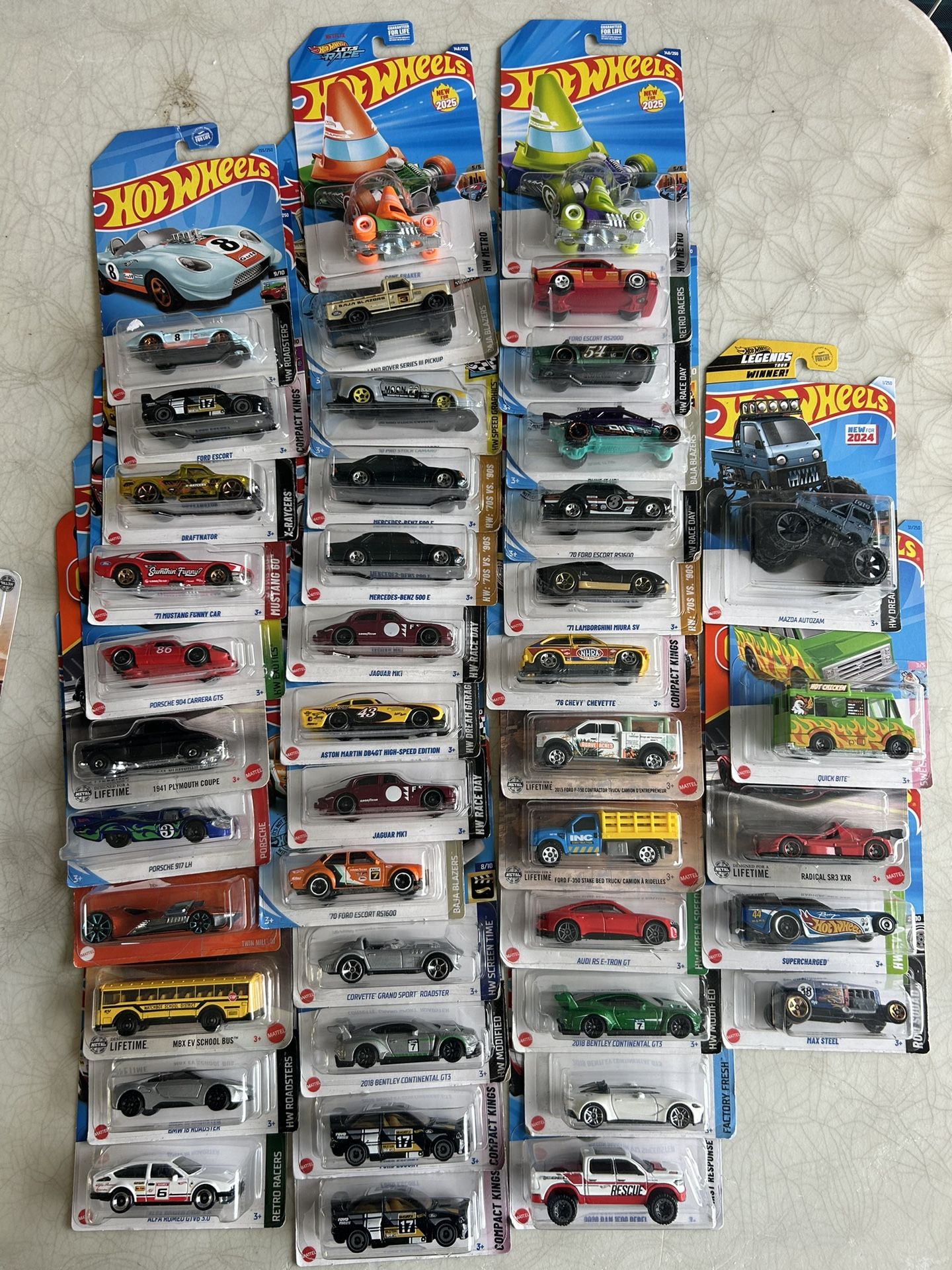 Hotwheels $1 Each If You Buy 15+