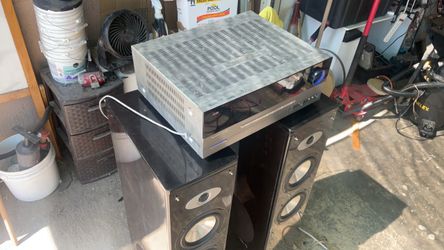 Harman/Kardon Home stereo