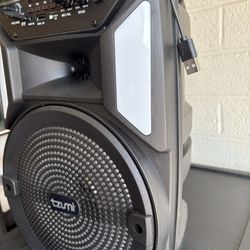 Radio With Speaker Amplifier
