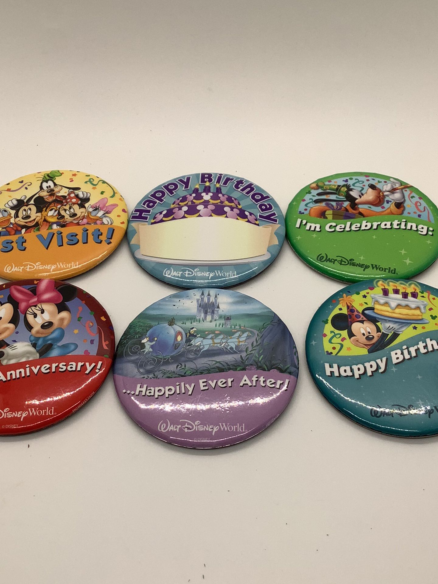 Walt Disney World Collectors Button Pins