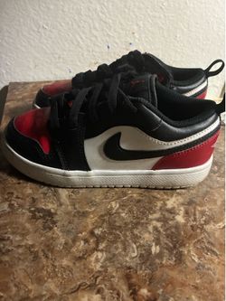Nike Kids Retro Size 1