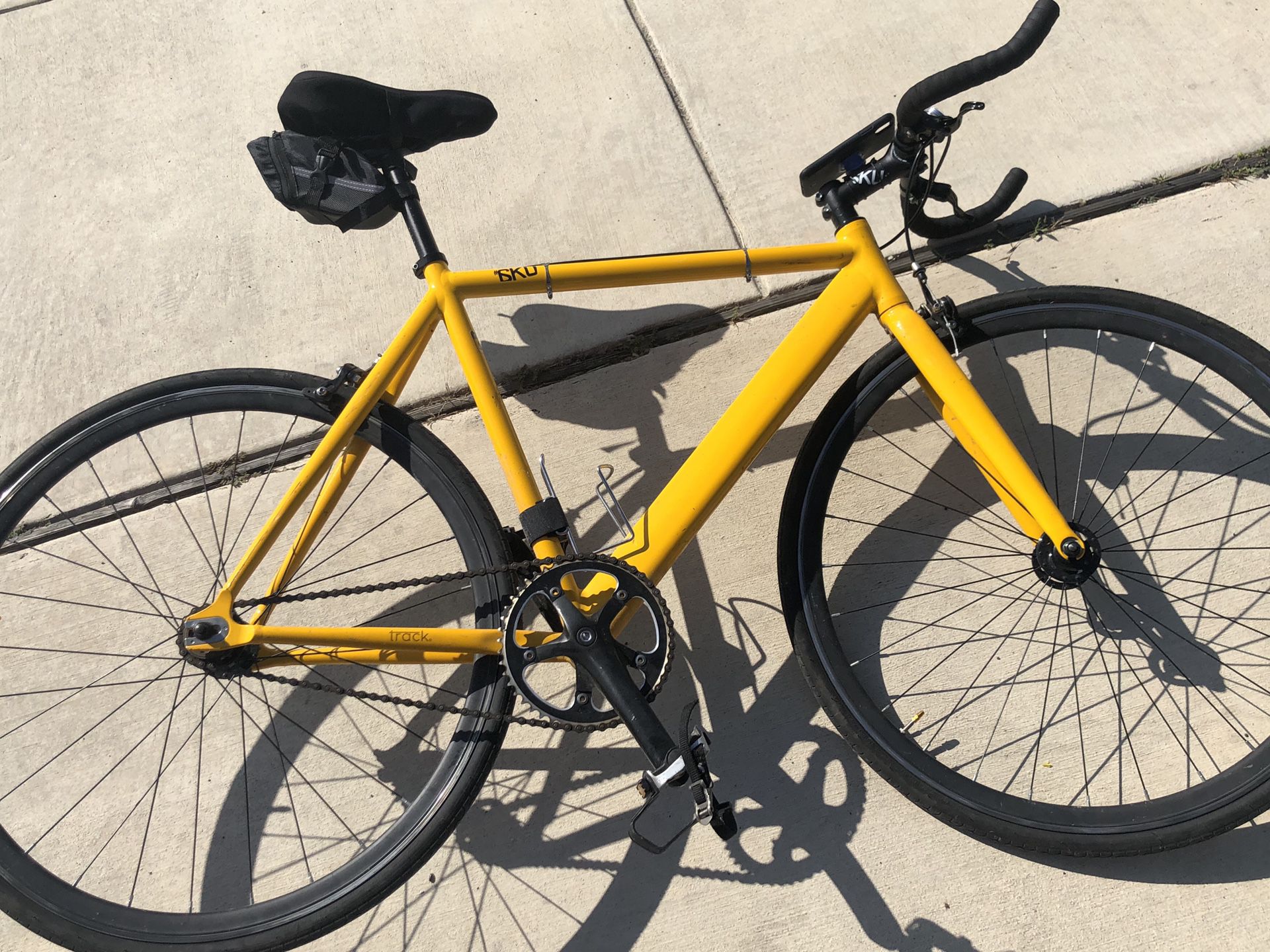 55 cm sku men’s fixie road yellow bicycle