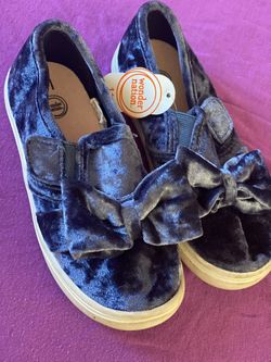 New Blue Suede Shoes For A Kid Size 11