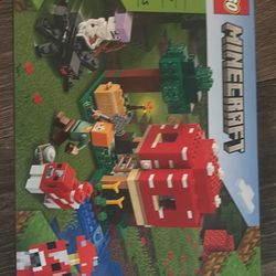 LEGO Minecraft mushroom House UNOPENED 
