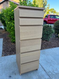 6 Drawer Modern Dresser Chest of Drawers Vanity Furniture Great Condition