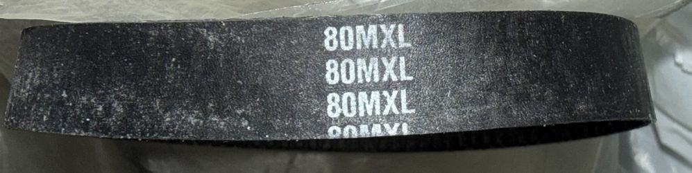 Package of 8 new Bando Synchro-Link 80MXL timing belts for machinery