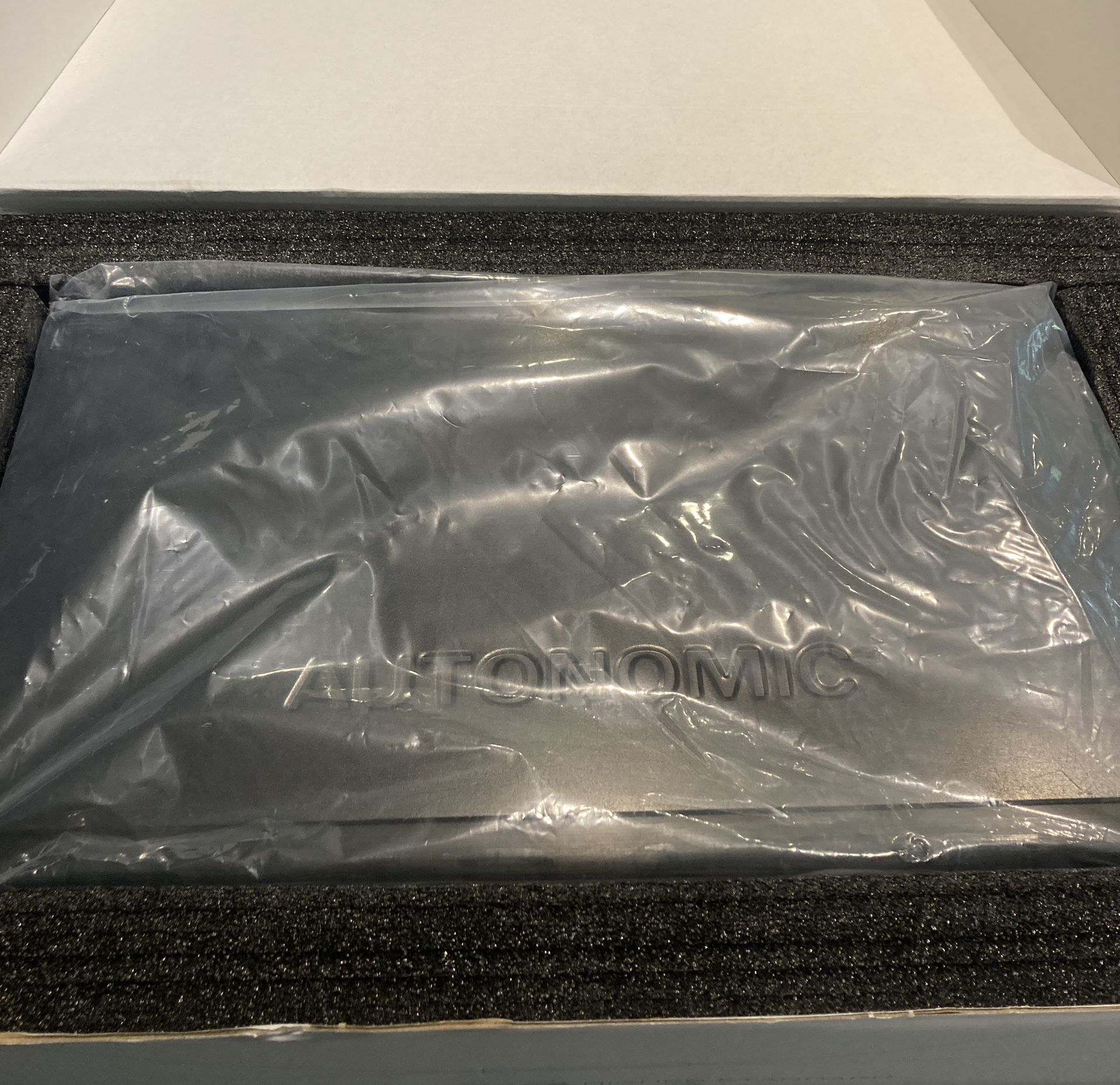 Autonomic MMS-2A Two-Source Mirage Audio Server