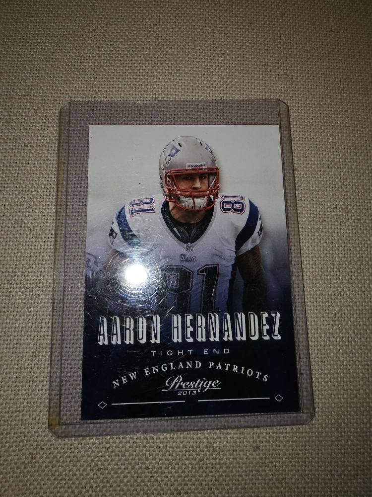 2013 Panani Rookie Aaron Hernandez
