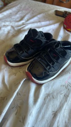 Bred 11s lows used 6.5c