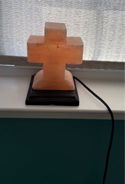 Cross Salt Lamp