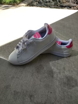 New Women's Adidas Shoes 