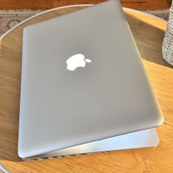 Apple Macbook Pro 13” Intel I5 Processor 8GB RAM 256GB SSD $140