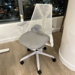 Brand NEW Herman Miller Sayl Chair for Sale in New York NY