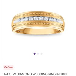 10K Gold Ring 1/4CTW In Diamonds 