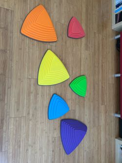 Gonge stepping stones