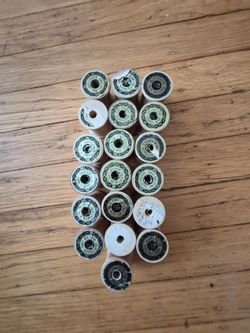 19 Coats & Clark's Large Wooden Sppools