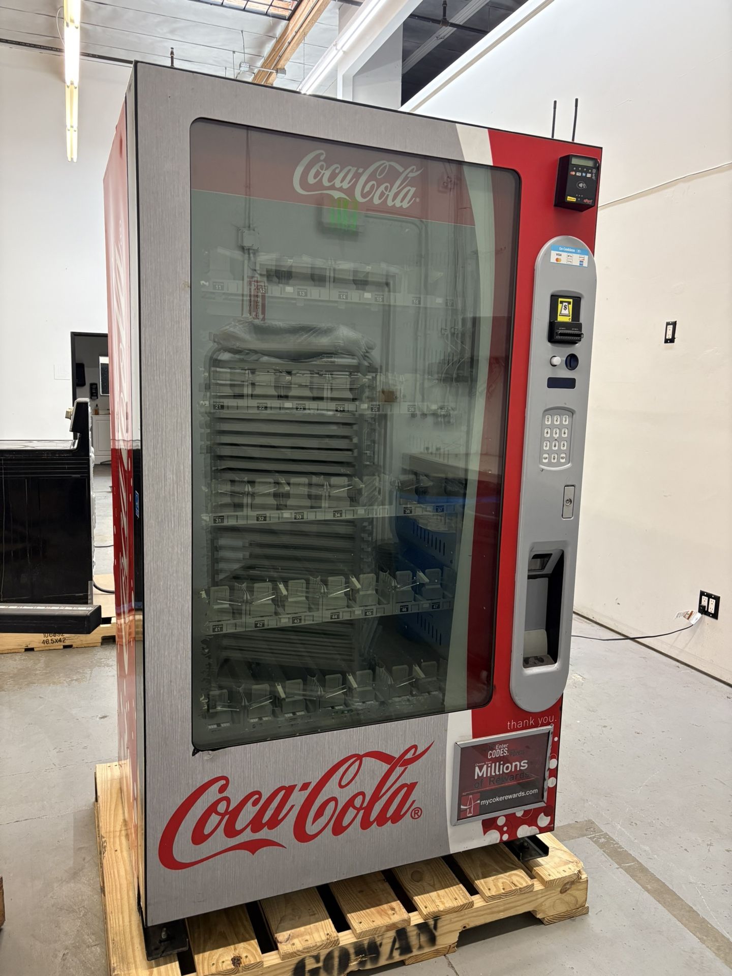 Coca Cola Vending Machine