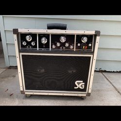 Gibson  Guitar Amp