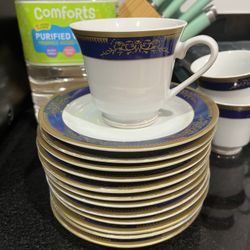 Italian Fine China Tea Cups 