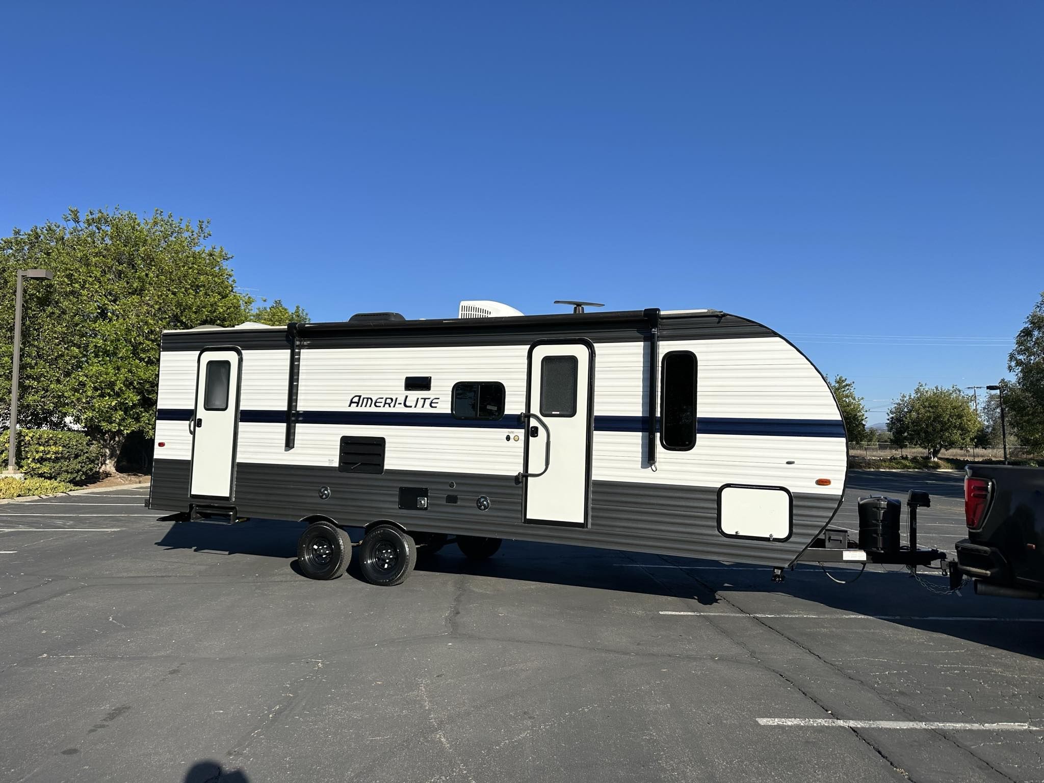 2022 Super Light Trailer It Has Bunk Beds