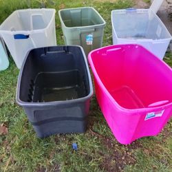 Storage Containers Mix Sizes18 20 Gallons  No  Lids  Np Lids Good clean Condition 