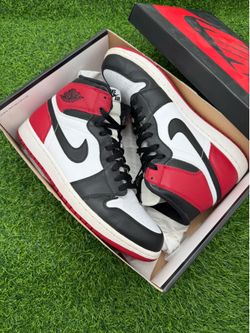 Jordan 1 “Black Toe” Size 11.5