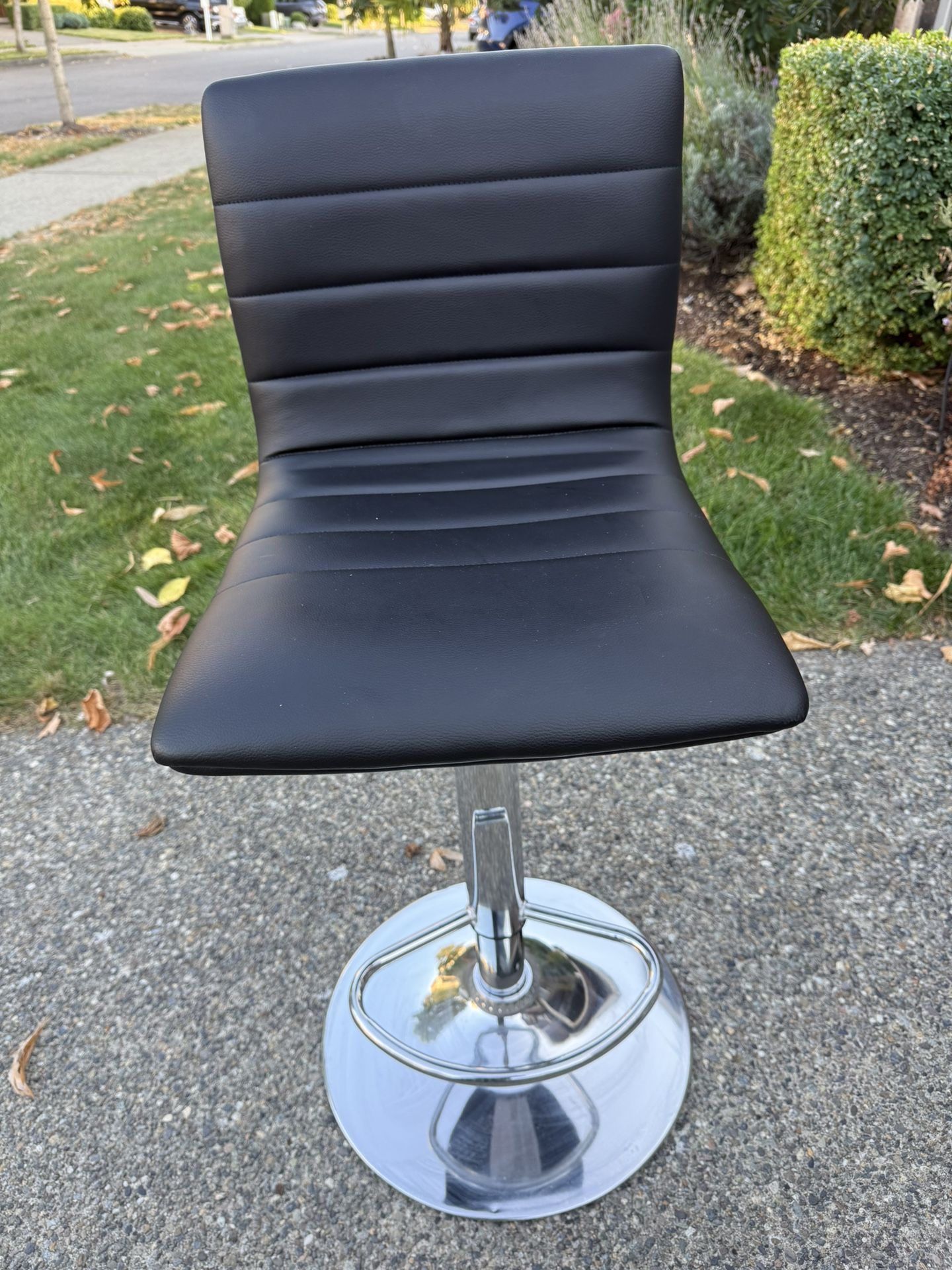 Black Bar Stool