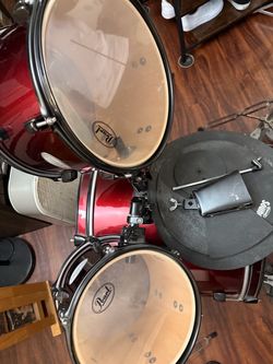 Pearl soundcheck drums