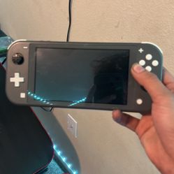 Nintendo Switch Light