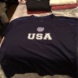 Men’s USA soccer shirt