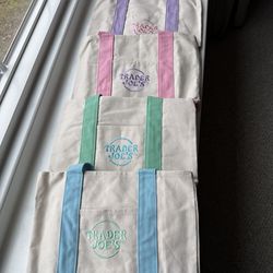 Trader Joe's Mini Pastel Canvas Tote Bag Set Of 4 Limited Edition