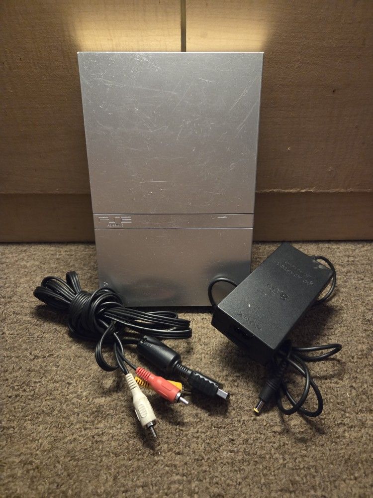 PS2 Slim SCPH - 77001 (AS IS, Parts)