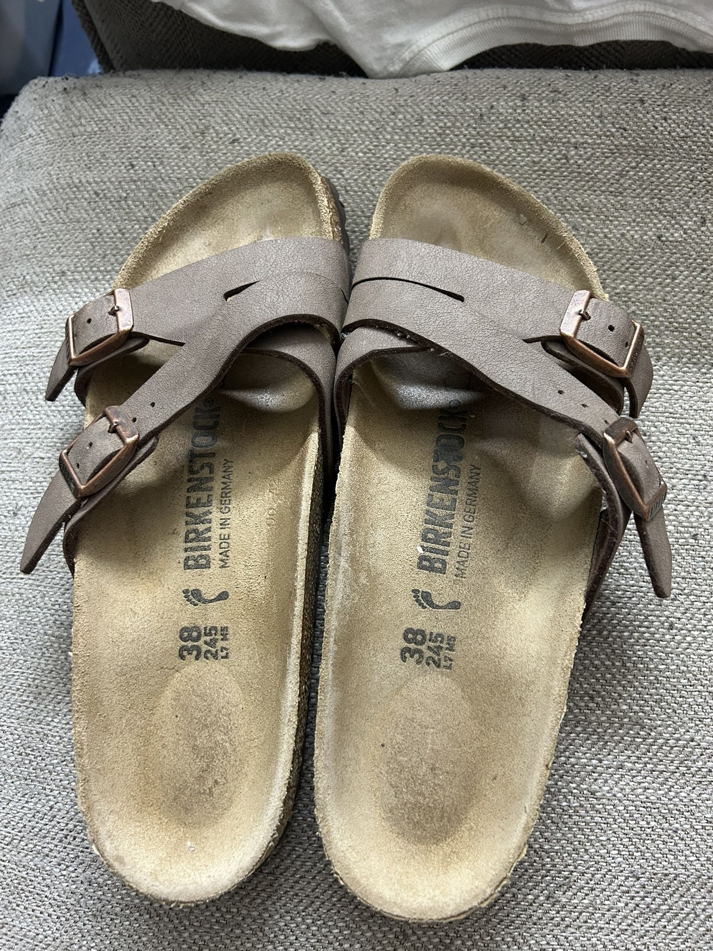 BIRKENSTOCK YAO BALANCE MOCHA Woman’s size 38-7.5