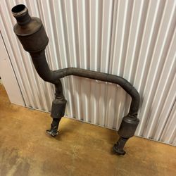 2017 CHEVROLET SILVERADO 6.2L L86 EXHAUST Y PIPE OEM 17