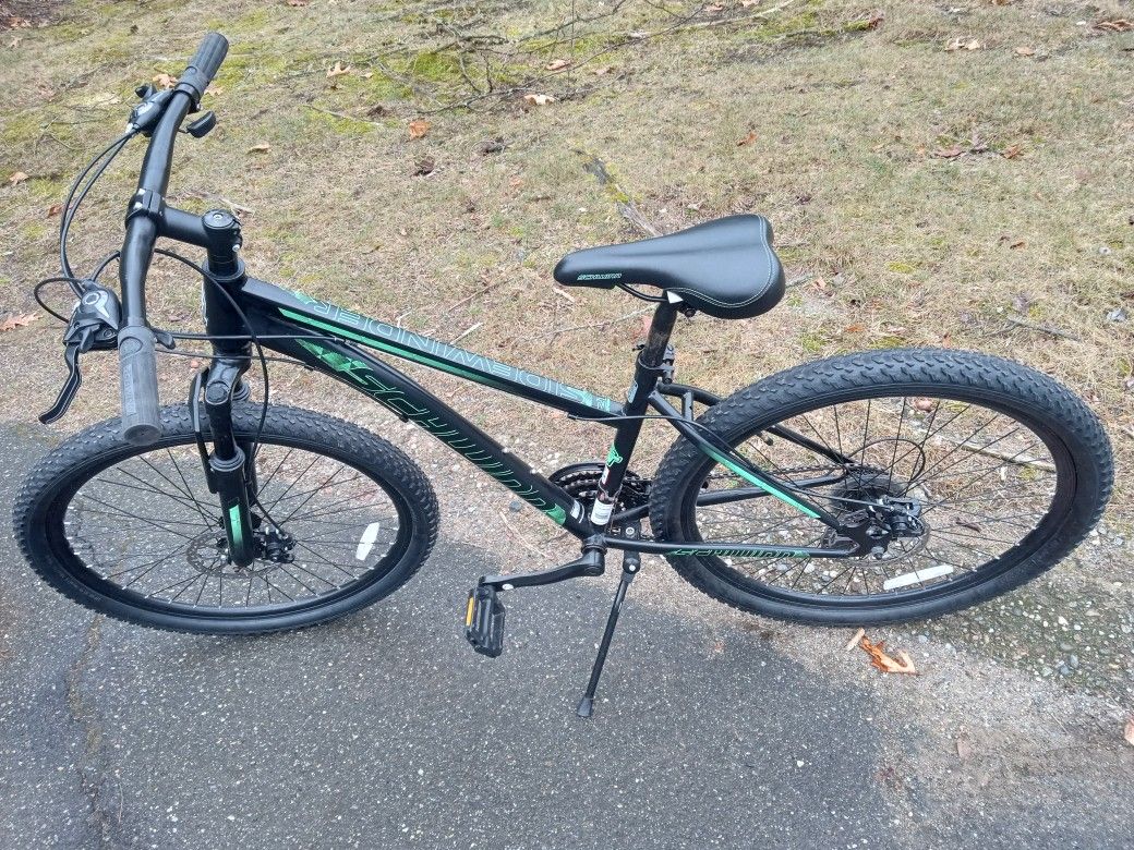 Bicycle 21 Speed 26 In Disc Brakes Brand New