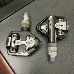spd clip bike pedals
