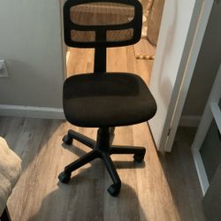 Black Office Chair 