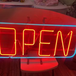 Neon OPEN Sign