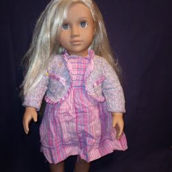 Beautiful Blonde Blue Eyed 18" Doll 