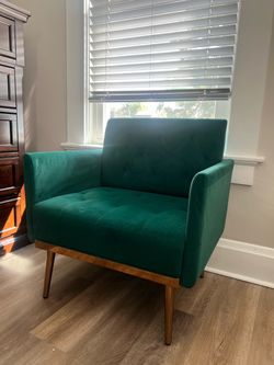 Green Velvet Tufted Accent Chair