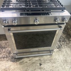 Kitchen Aid Stove And Fridge 