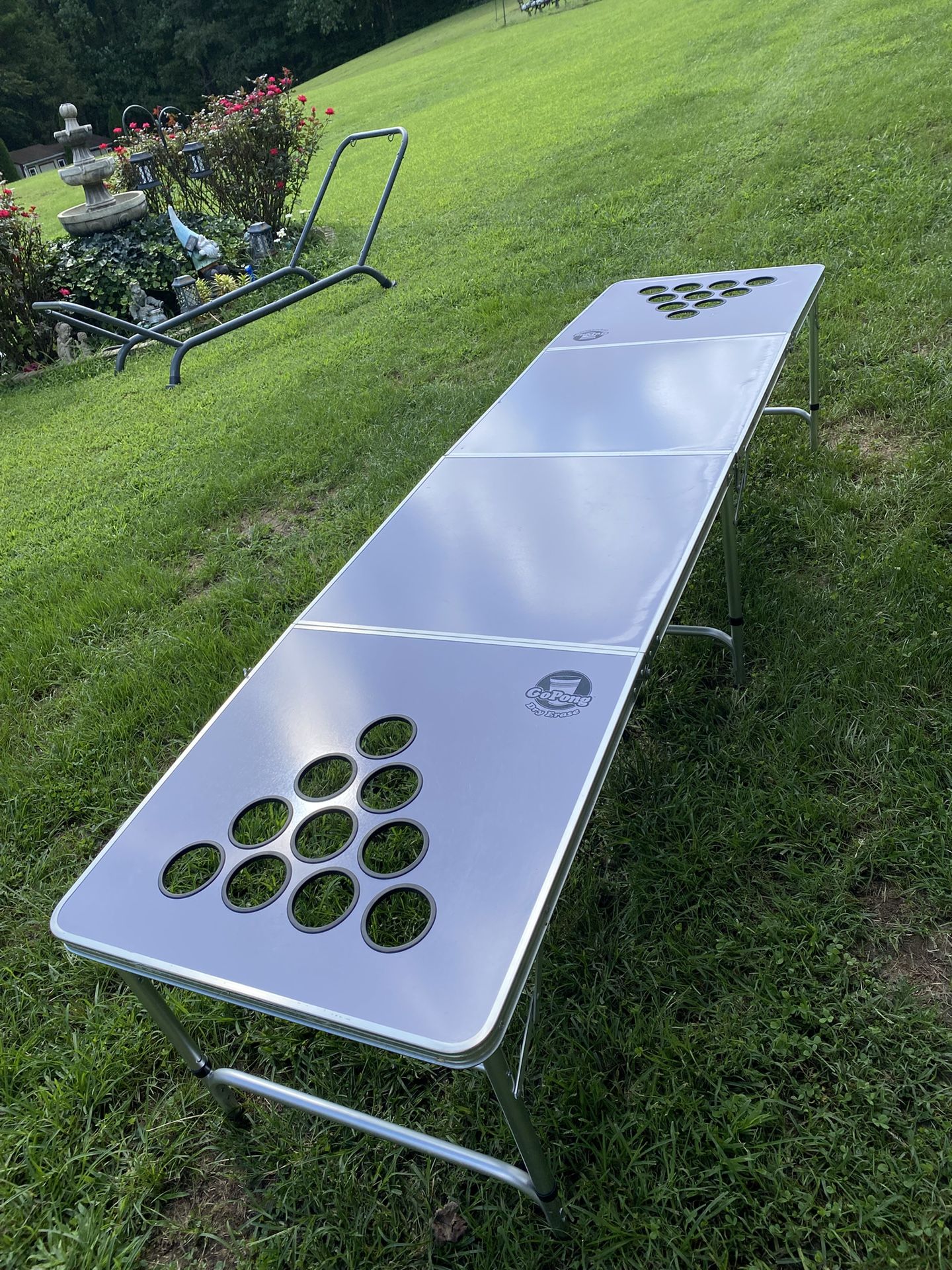 oPONG GAME TABLE , Like For Tailgating 