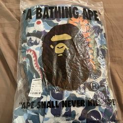 Bape hoodie use like new