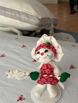 ANNALEE 5 INCH PEPPERMINT CHEF