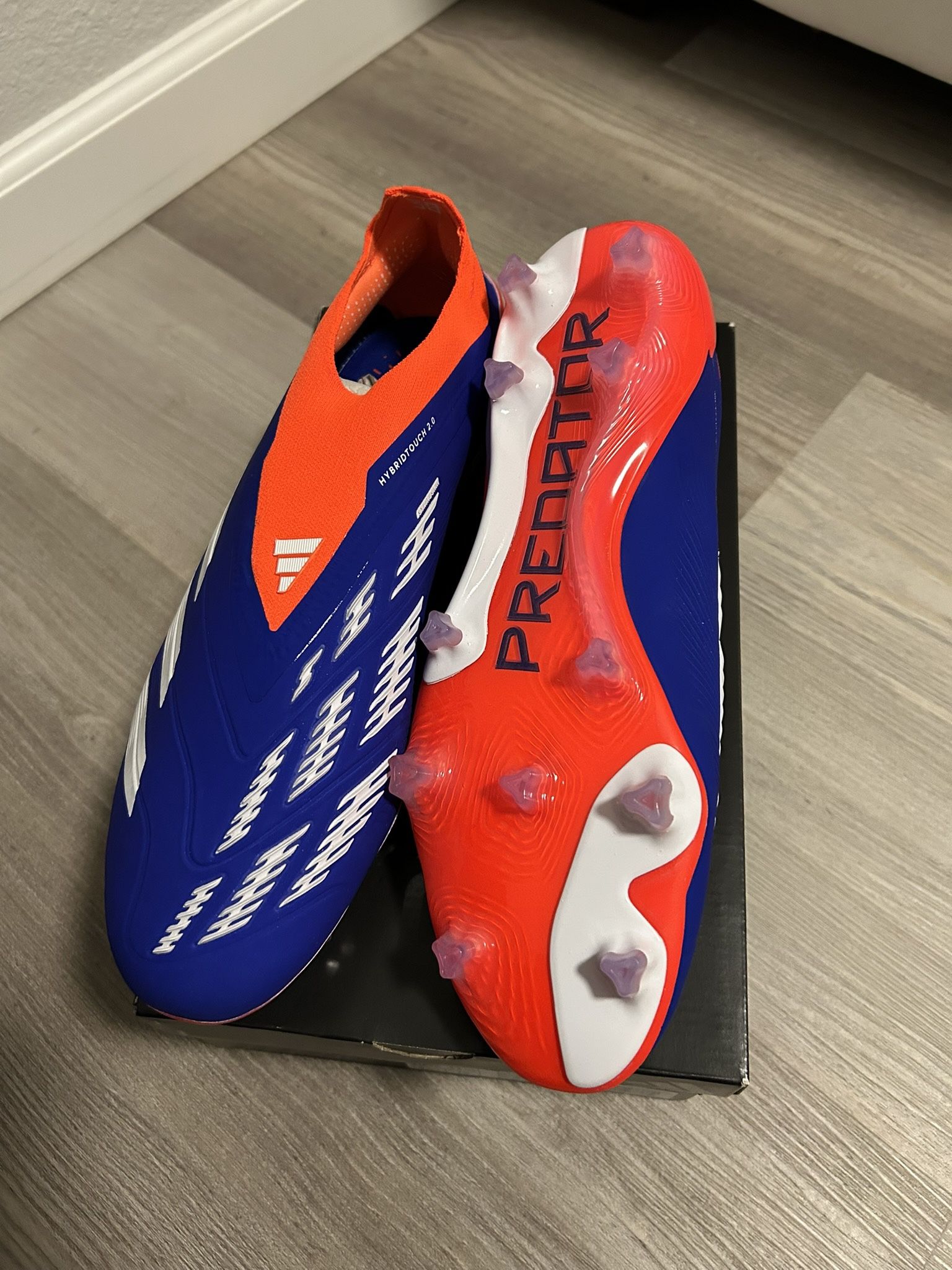 Adidas Predator elite Soccer Cleats Size 11